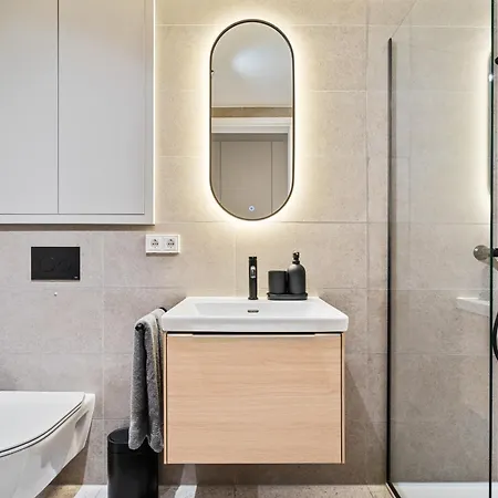 New With Balcony- 1gb - 10 Min Center Ref37 Luxemburgo