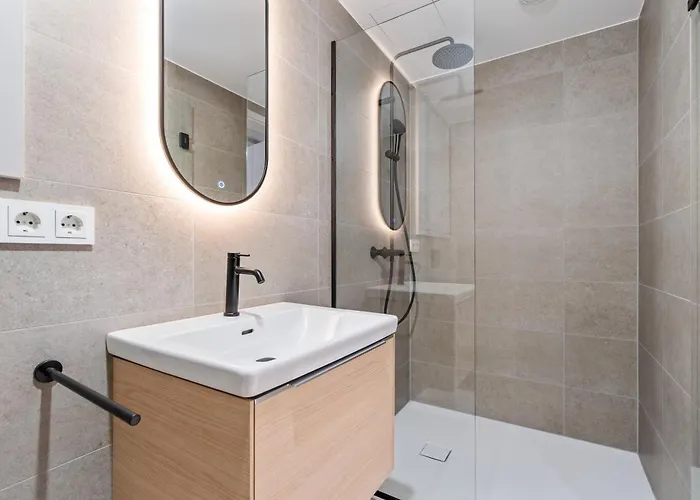 New With Balcony- 1gb - 10 Min Center Ref37 Apartment Luxemburg